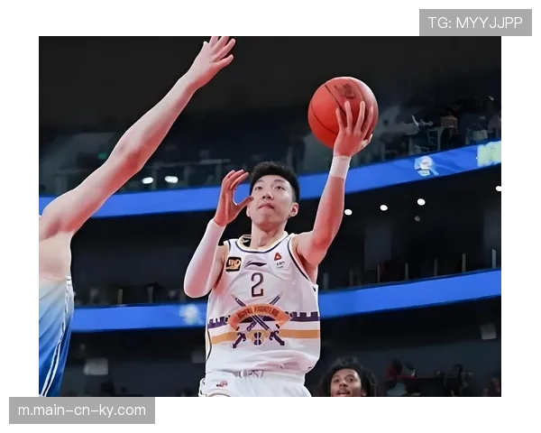 北控新援豪斯首秀观察 后场组织能力影响球队进攻流畅度